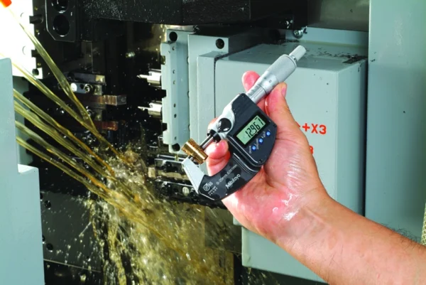 Mitutoyo 293-240-30 Digital Micrometer IP65 0-25mm - Image 2